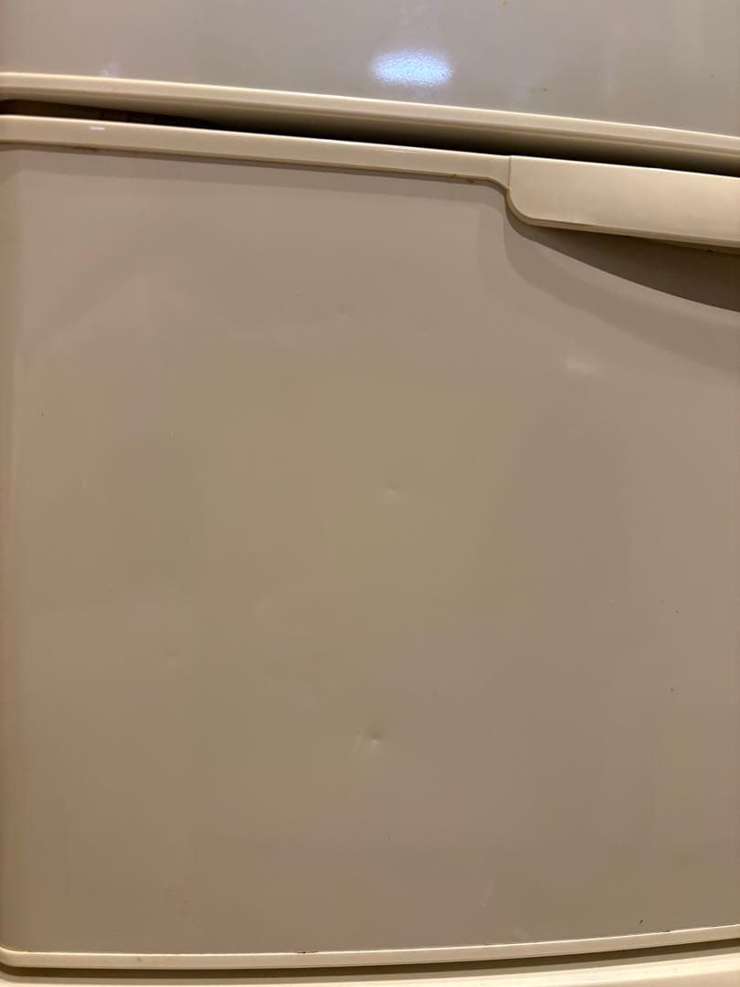 3月1日まで【送料込み】AQUA 冷蔵庫 AQR-271D(W) 272L