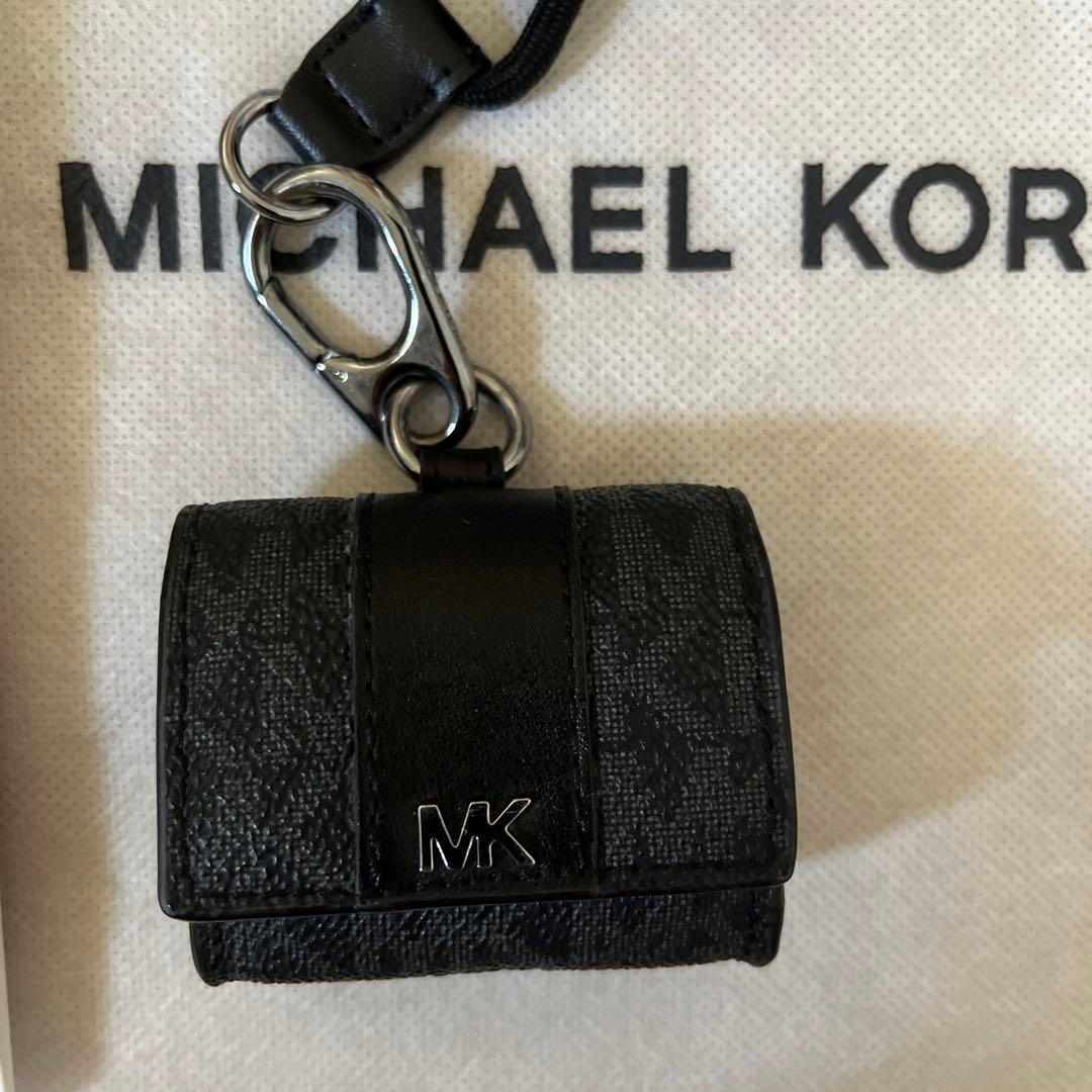 MICHAEL KORS マイケルコース　エアーポッズプロケース　ストラップ