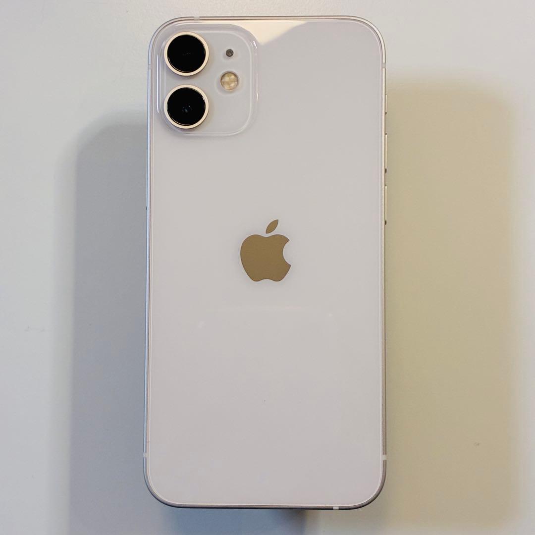 【美品】iPhone12 mini 128GB ホワイト docomo 最軽量