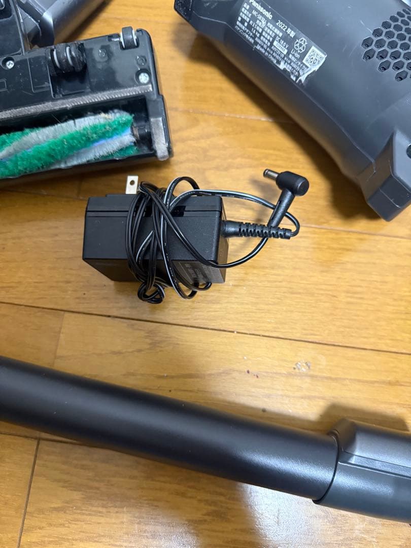 Panasonicスティッククリーナー本体 ブラックMC-SB32j年製2022