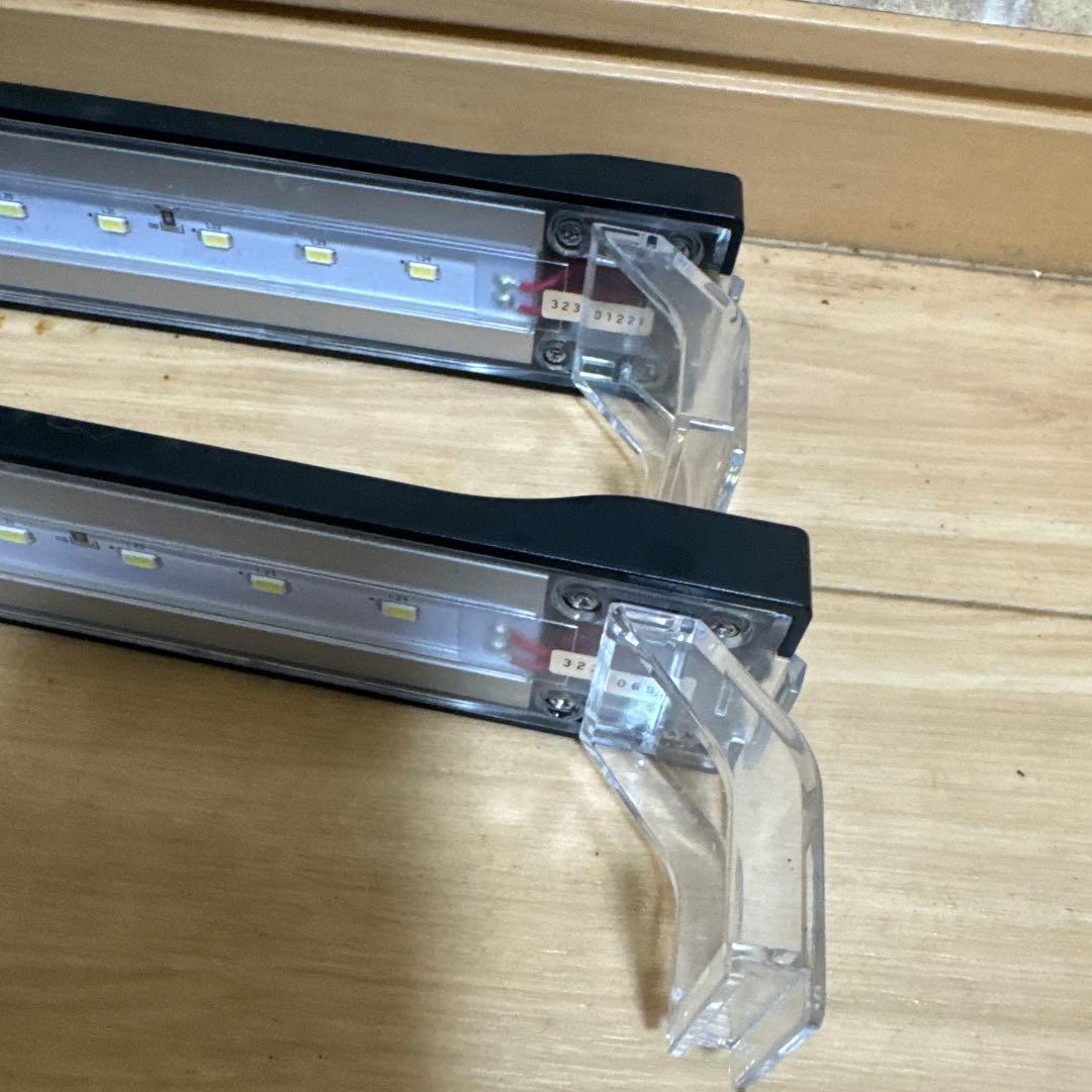 GEX LED水槽ライト 60cm 電源アダプター付き　2つ