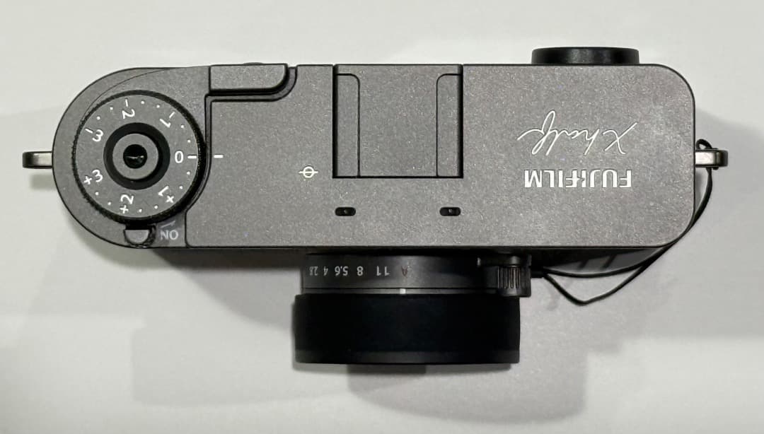 FUJIFILM Xhalf チャコール シルバー