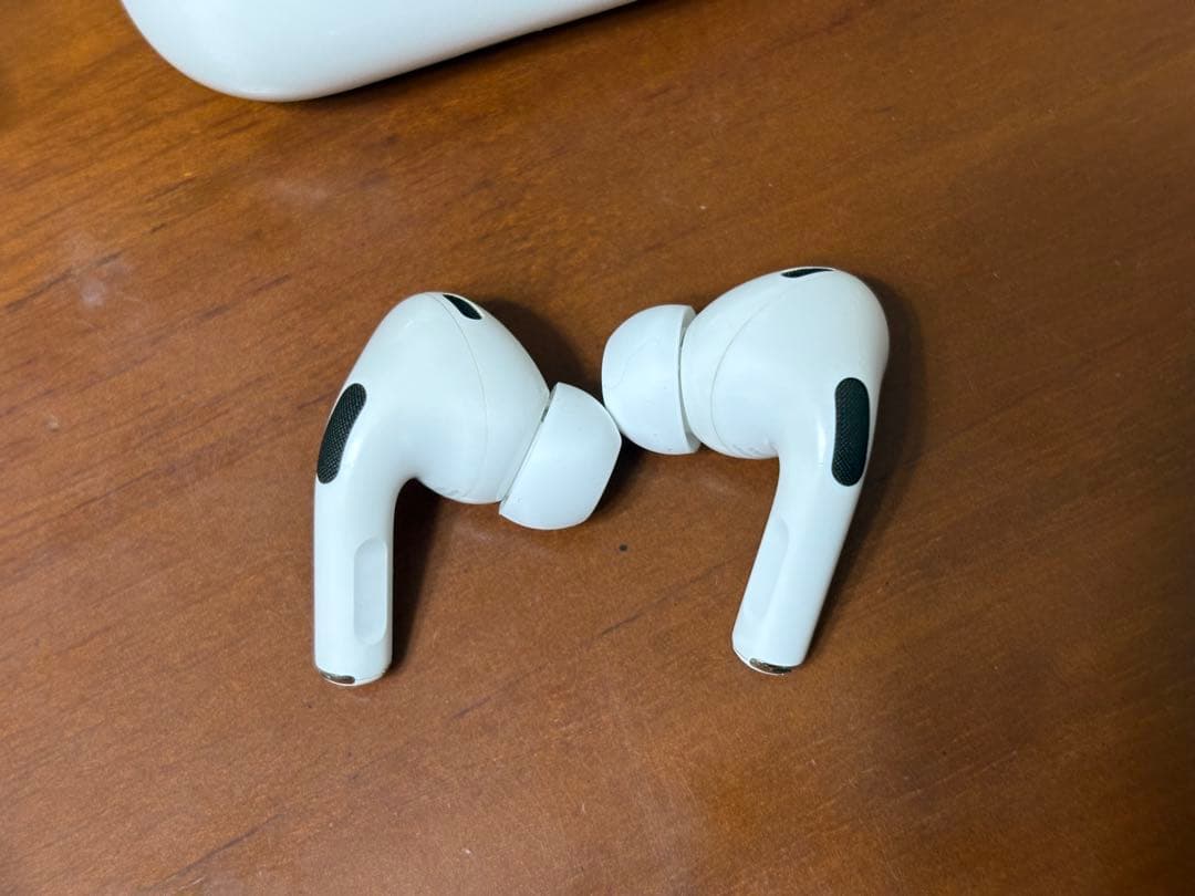 AirPods Pro 第2世代 本体 充電ケース ノイズキャンセリング不良