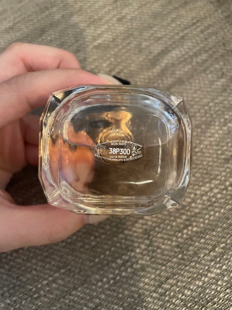 イヴ・サンローラン　50ml　香水　モンパリ　オーデパルファム