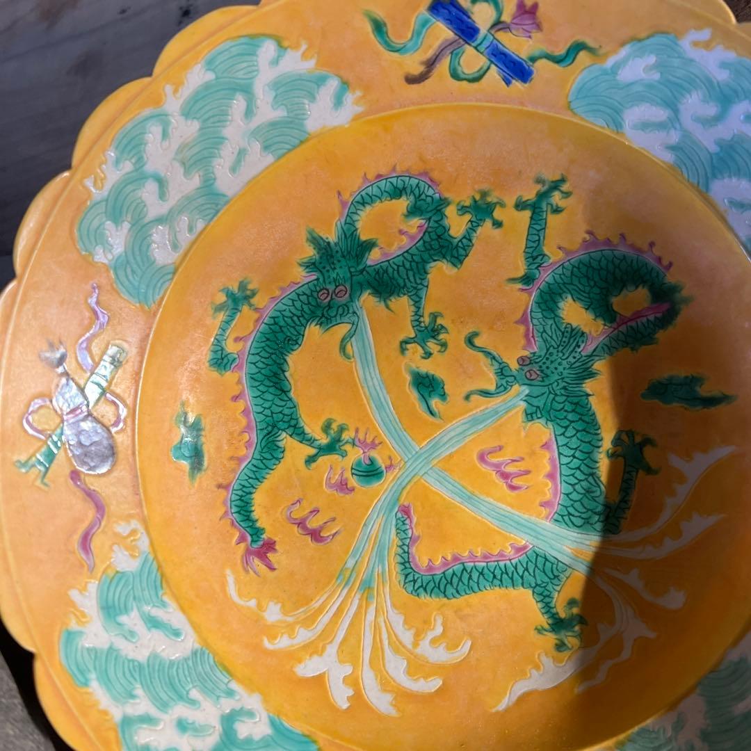 実家整理　古い陶器皿　中国？
