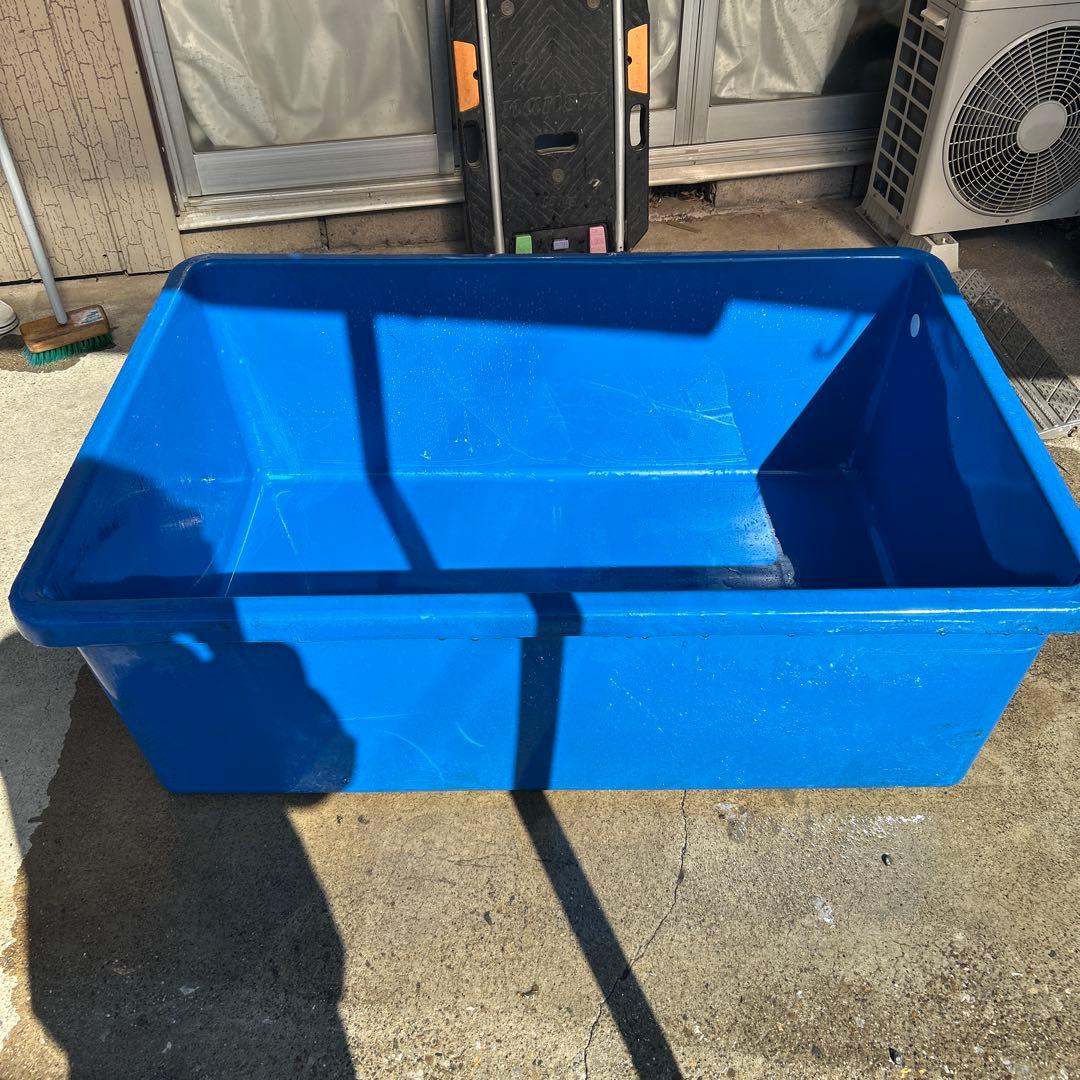 プラスチック大型水槽　400L