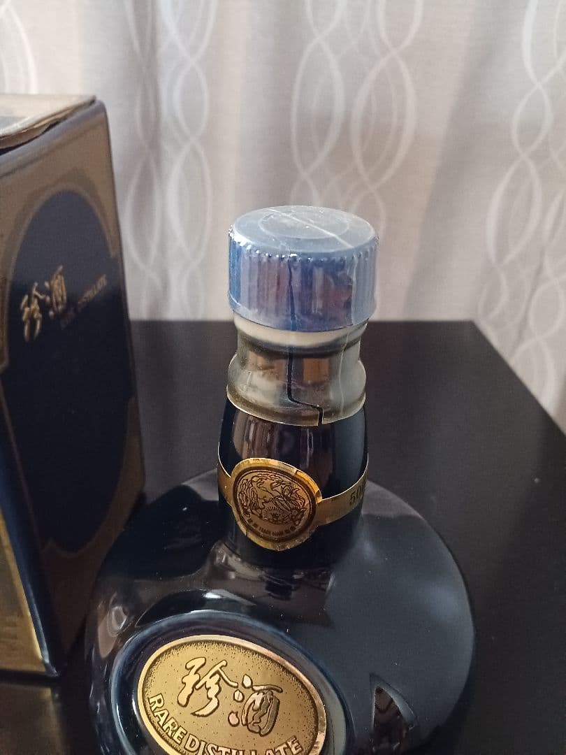 稀少❗ 珍酒 1976年生産 茅台飛天マーク 貴州茅台酒 五粮液 白酒 中国酒