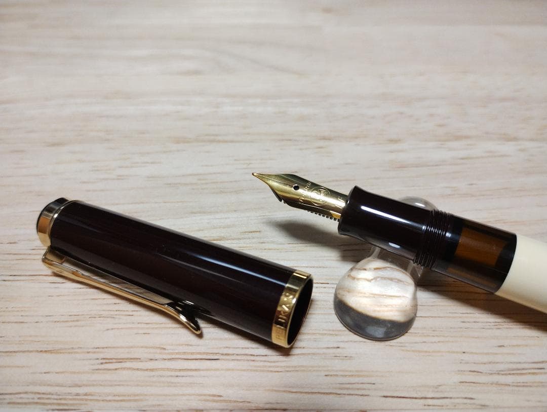 [限定色] ペリカン万年筆 M200 カフェクリーム EF字／箱付き