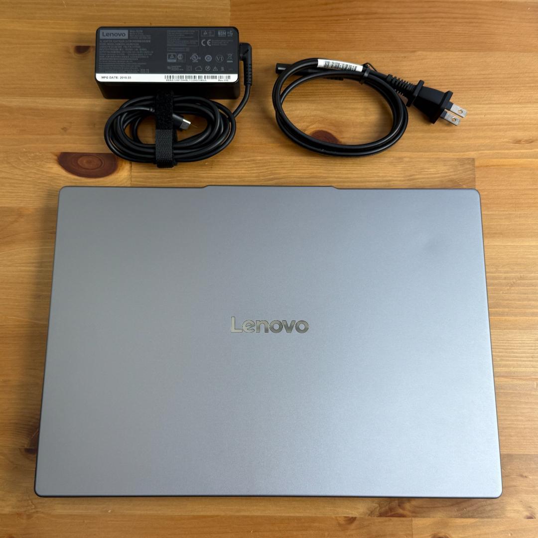 Lenovo IdeaPad Slim 5 Light Gen10 14型
