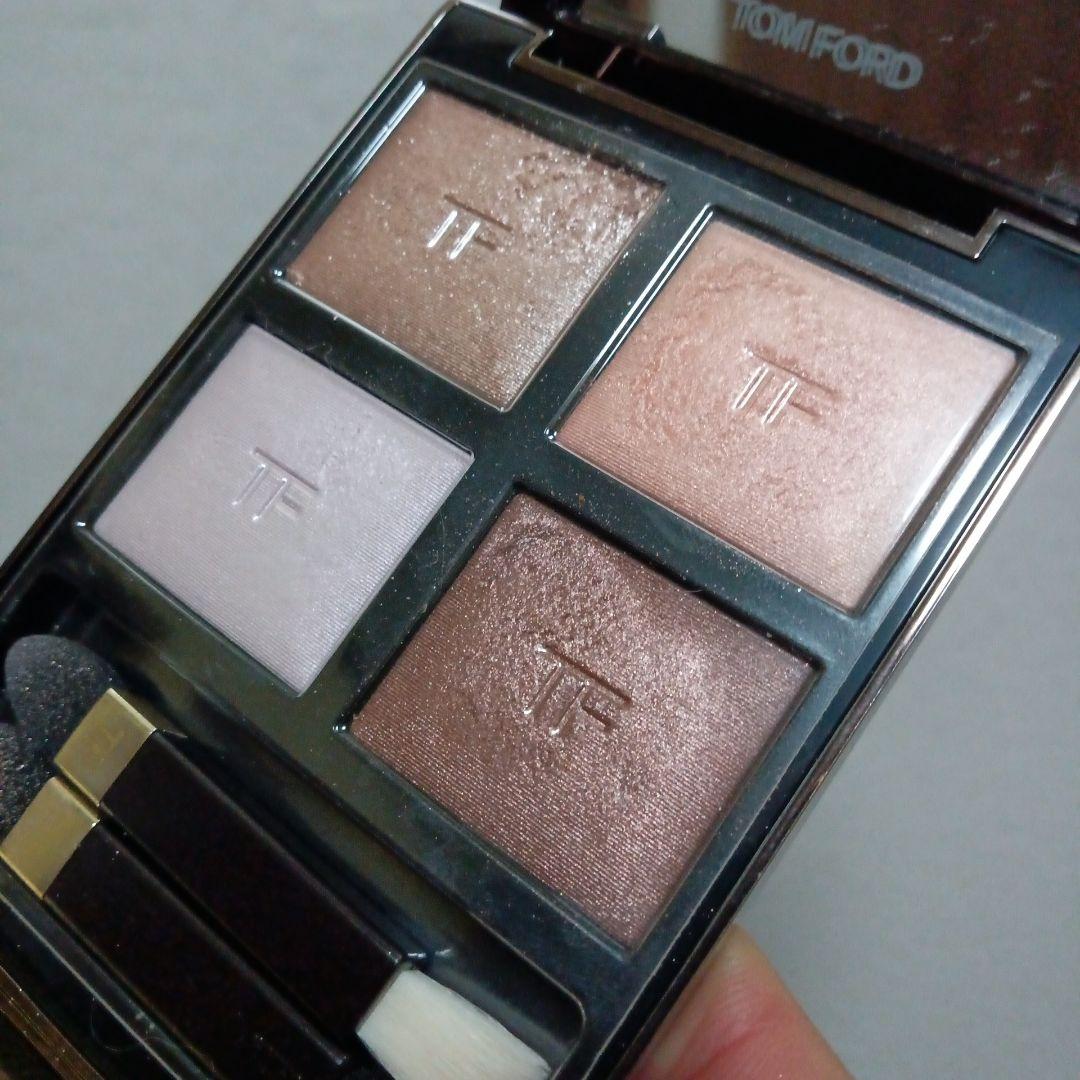 限定品　TOM FORD アイ カラー クォード 33 ローズ プリズム