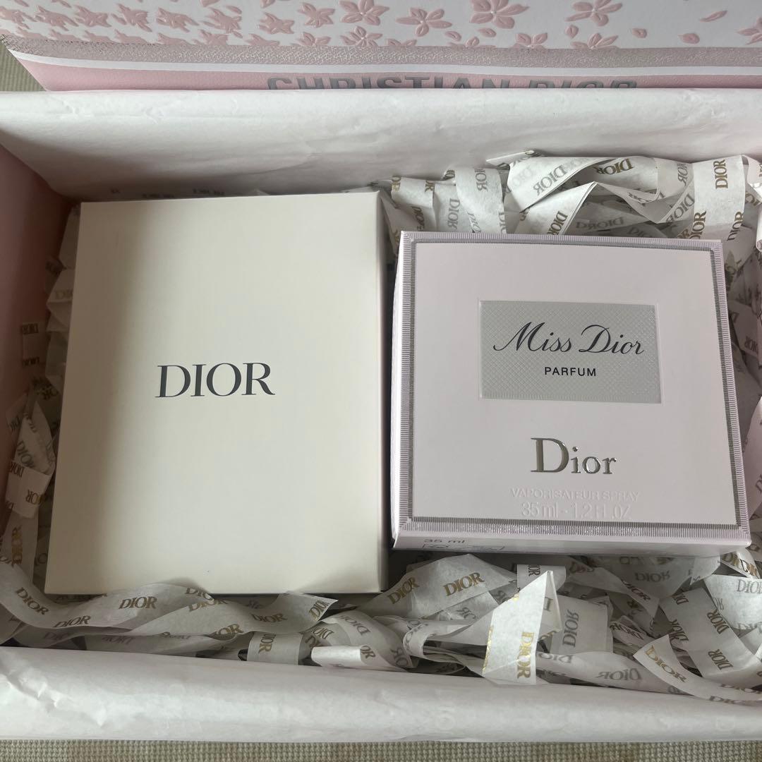 Miss Dior パルファム 新品　香水サンプル3本入りポーチ付きセット限定品
