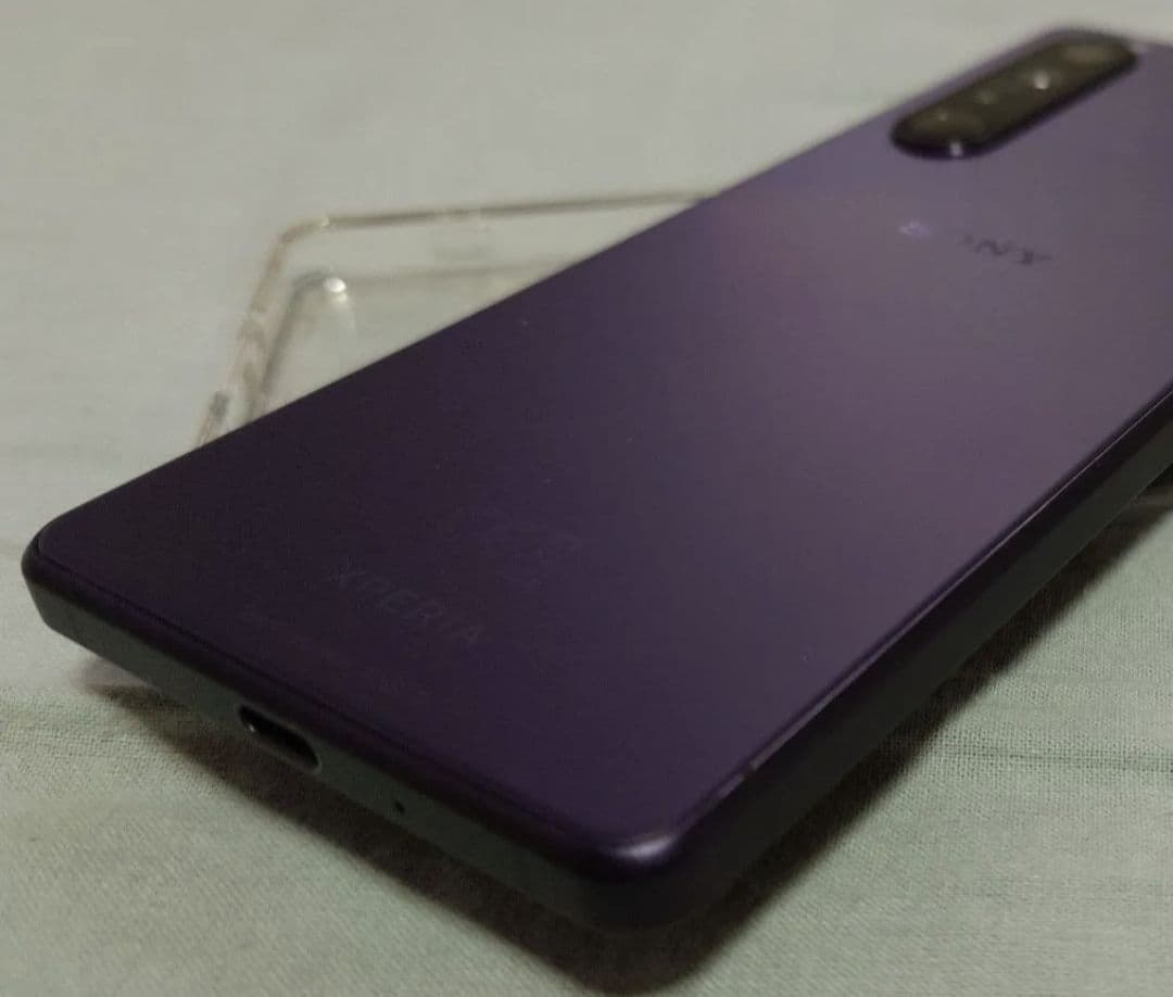 SONY Xperia 1 Ⅲ XQ-BC72 パープル