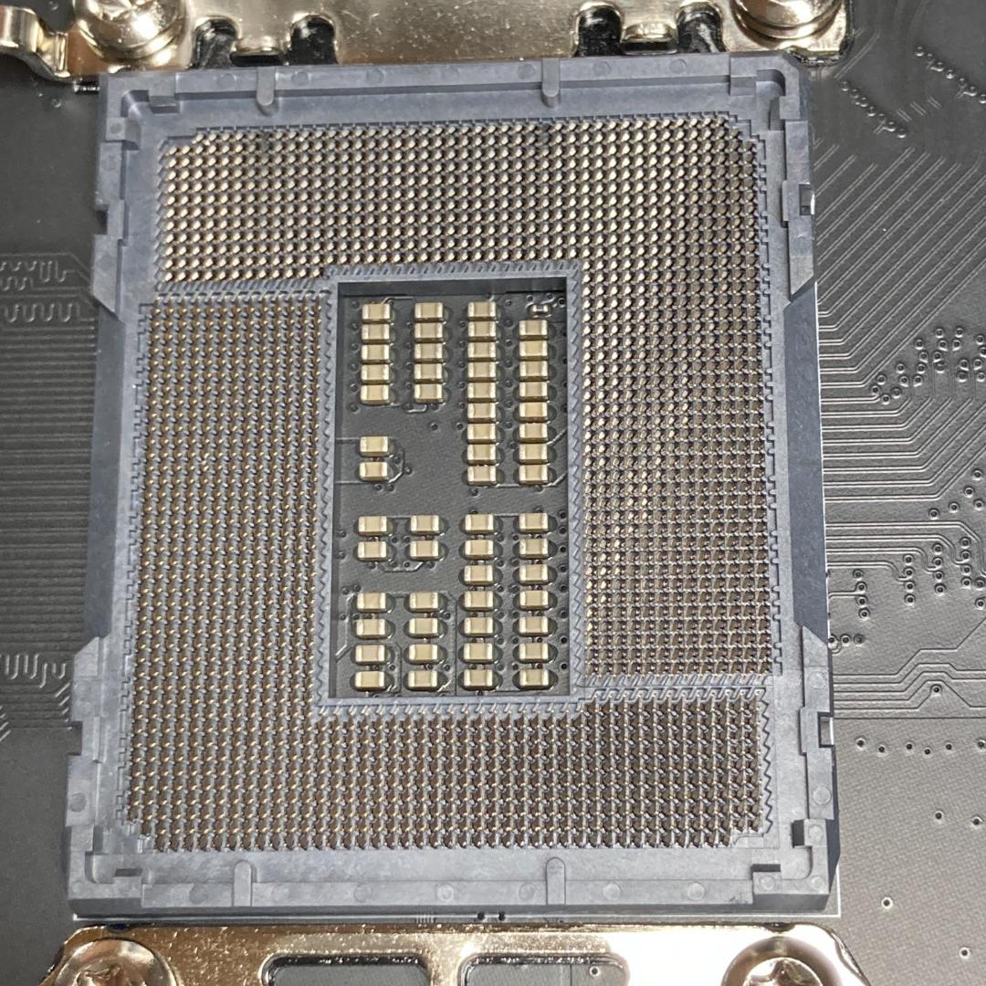 「極美品」MSI Z790 GAMING PLUS WIFI マザーボード