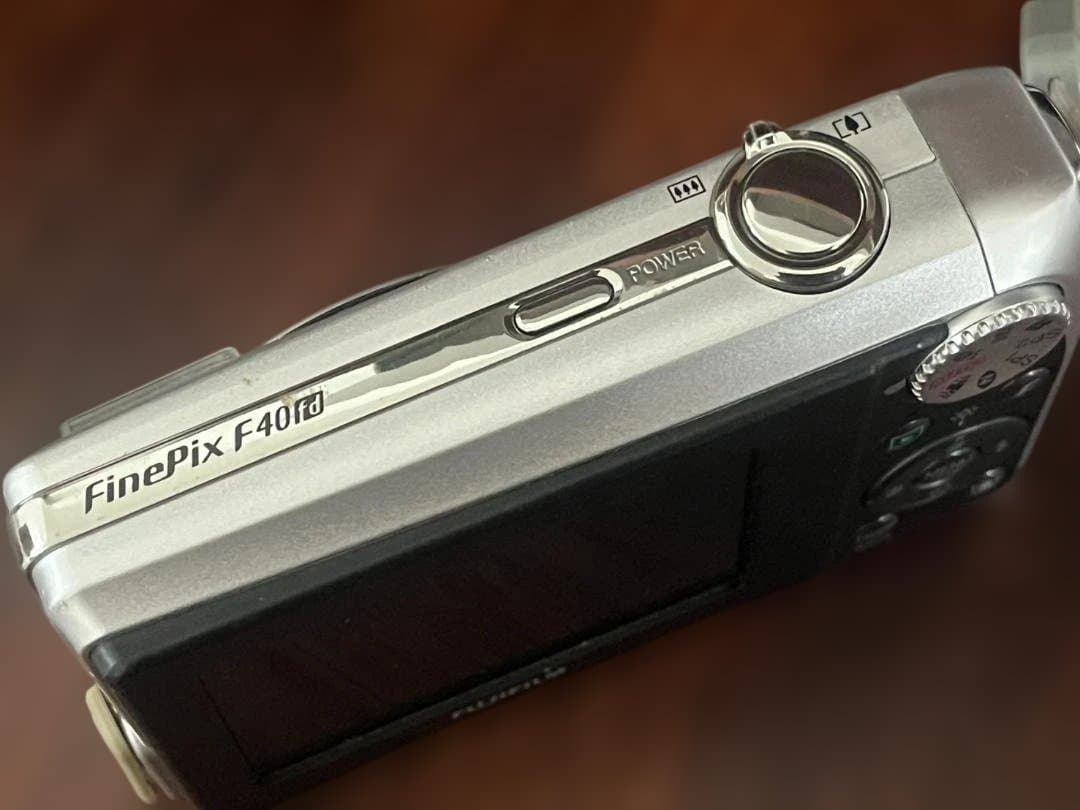◆FUJIFILM Finepix F40 デジタルカメラ ※訳有り動作品