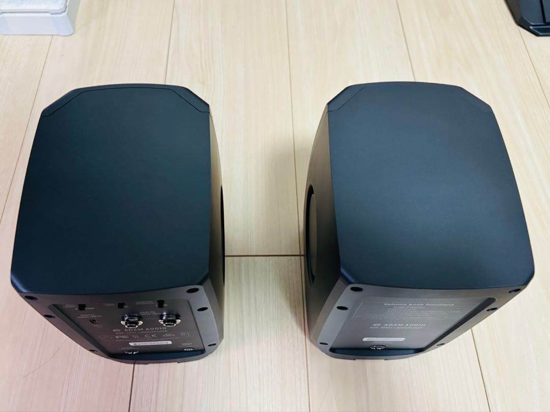 【美品】ADAM AUDIO アダムオーディオ D3V Black