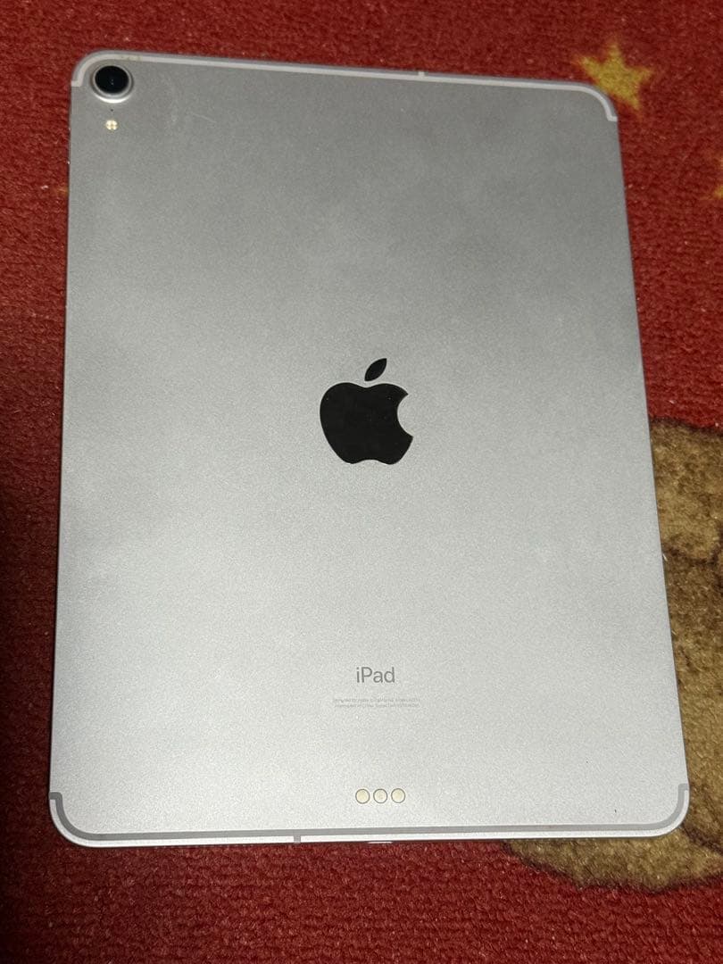iPad Pro 11 第1世代 64GBシルバー、セルラーモデル中古品