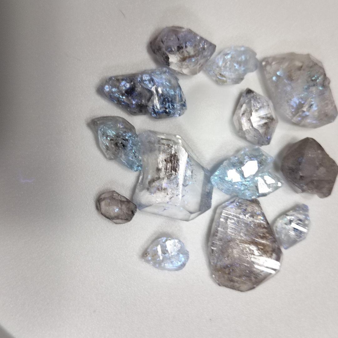パワーストーン　天然石　オイル入り水晶　7g　No.555る