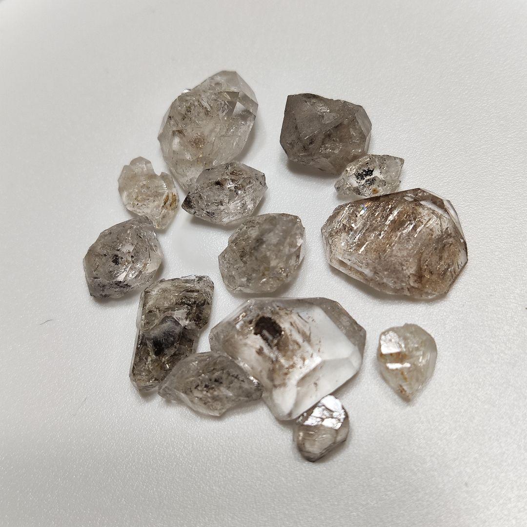 パワーストーン　天然石　オイル入り水晶　7g　No.555る