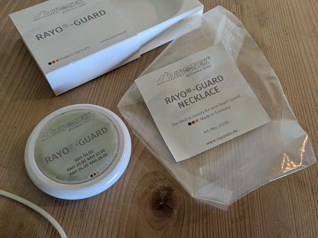 Rayonex RAYO-GUARD 本体＋純正ネックレス ほぼ未使用