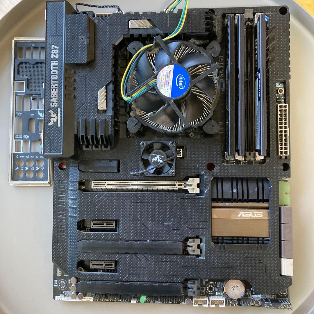 セット:Core i7-4790S メモリ12GB SABERTOOTH Z87