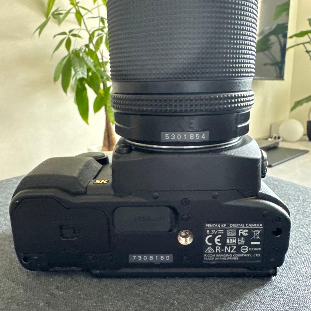 PENTAX KP 18-135mmと55-300mmセット