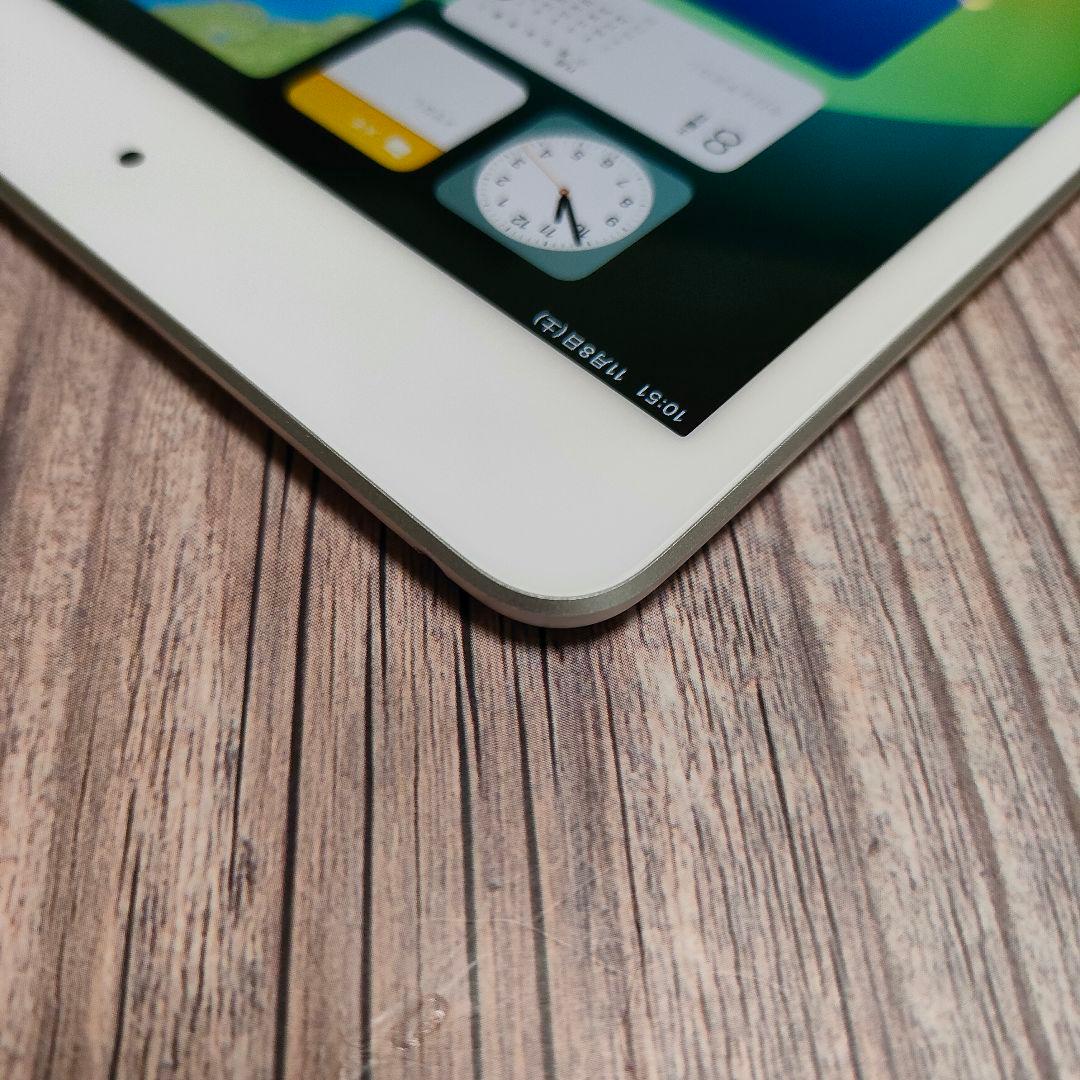 iPad mini 第5世代 64GB シルバー 新品近い
