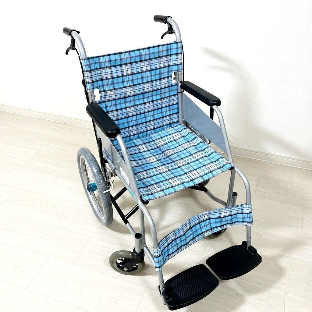 ♿️とても丈夫で 超軽量 9kg 操作しやすく 座り心地の良い 介助式 車椅子