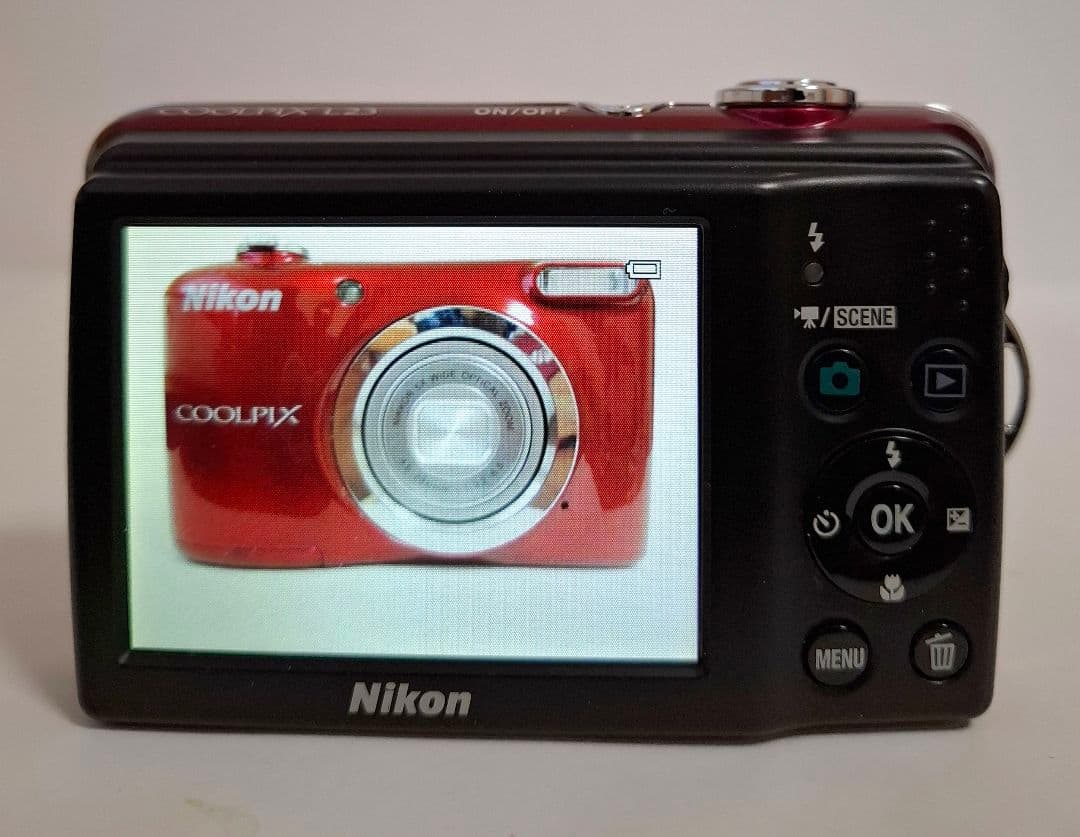 [極美品]ニコン NIKON COOLPIX L23 デジタルカメラ