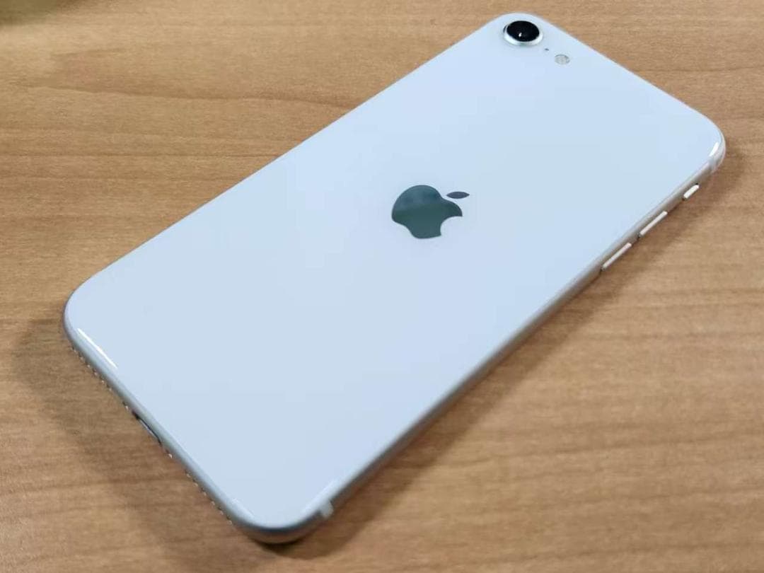 020300J iPhone SE A2782 64GB第3世代 最大容量92%