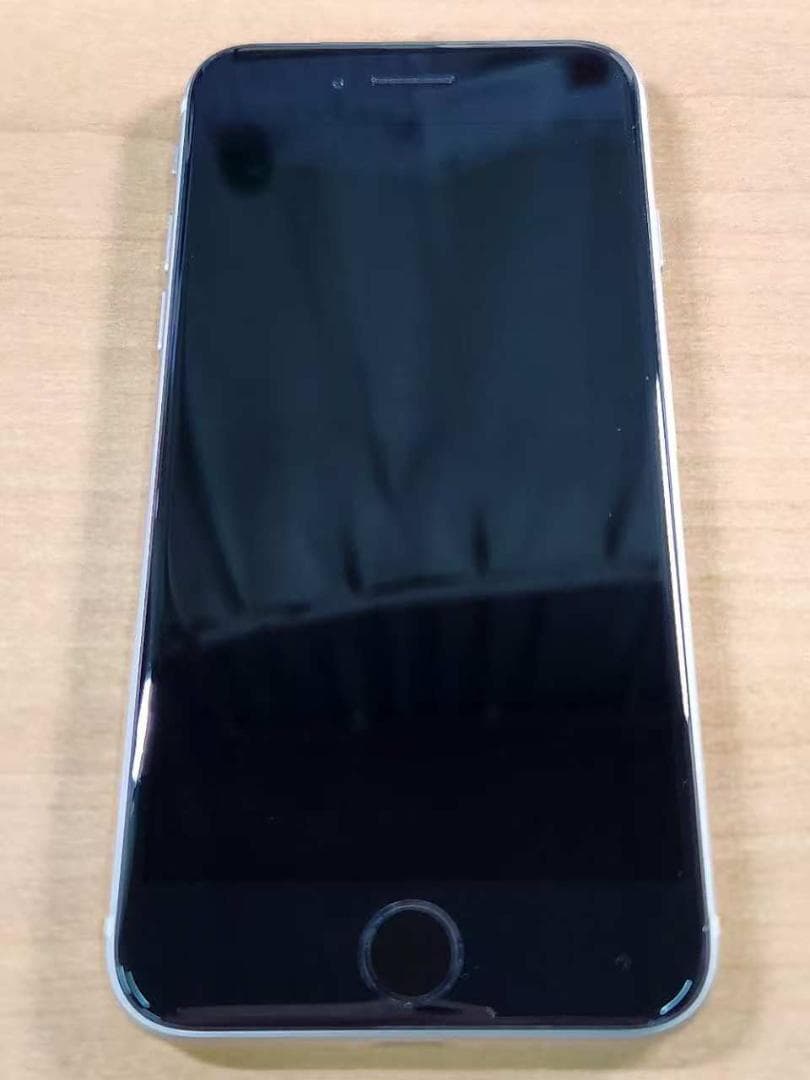 020300J iPhone SE A2782 64GB第3世代 最大容量92%