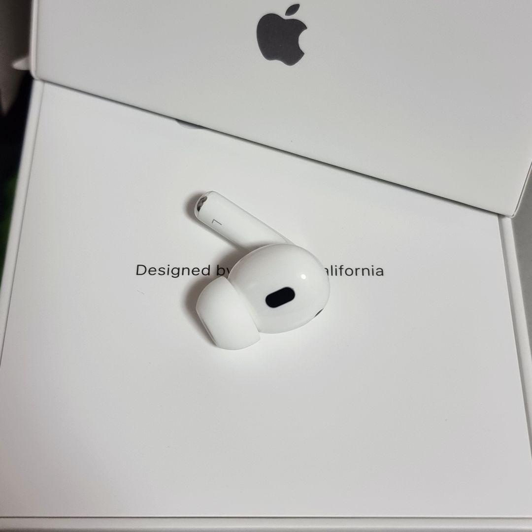 極美品　AirPods Pro 2 左耳のみ イヤホン A3048 35