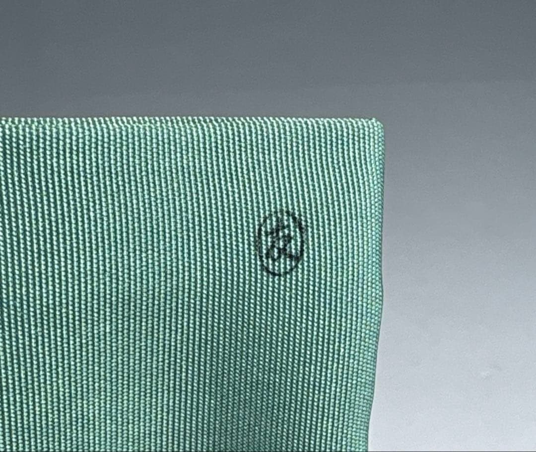【中古品】茶道具　袋師　土田友湖 切箔染服紗
