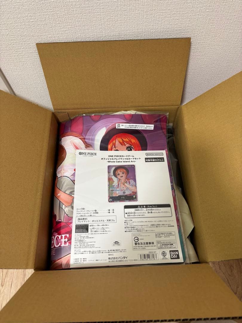 ワンピースカードゲームオフィシャルプレイマット&カードセット ナミ