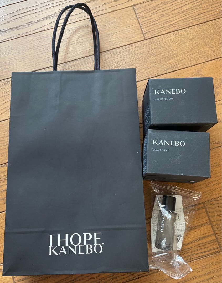 S*K様 新品KANEBO CREAM IN NIGHT II & DAY II