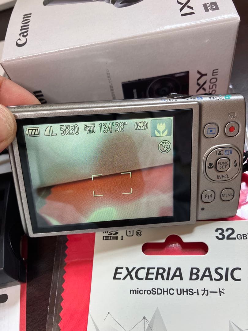 Canon IXY 650m デジタルカメラ 本体