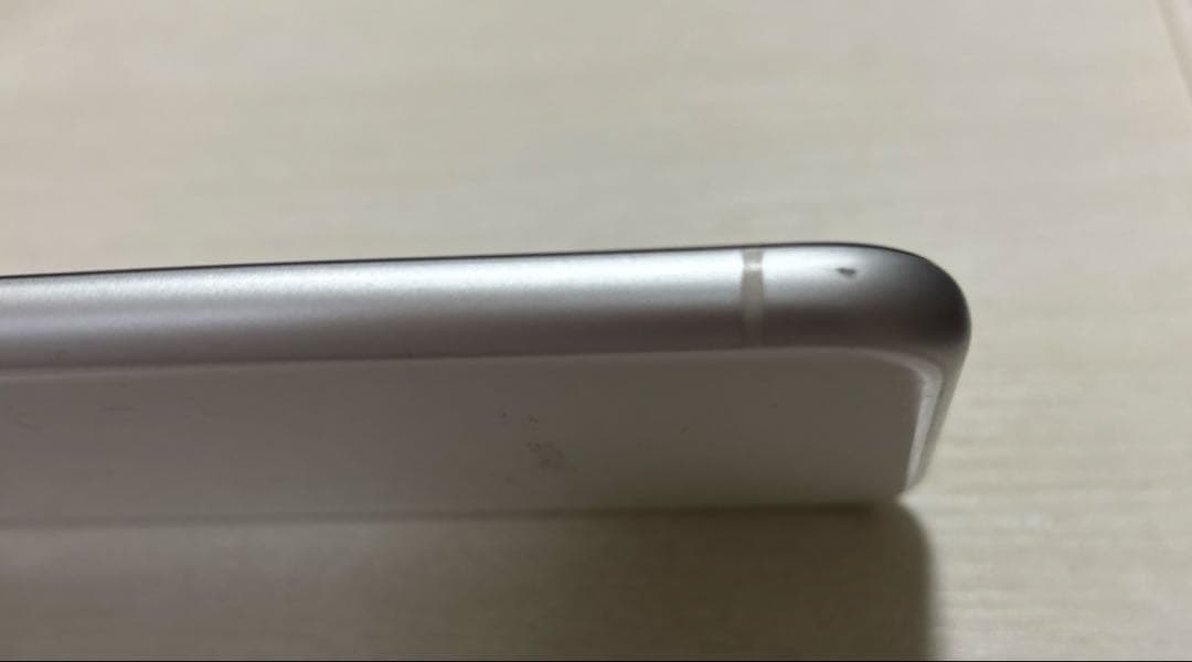 IPhoneXR 本体 ホワイト 64GB