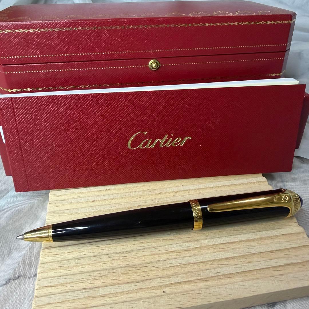 Cartier ボールペン 黒 専用ケース付き