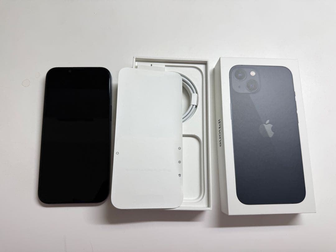 Apple iPhone 13 本体 512GB 美品