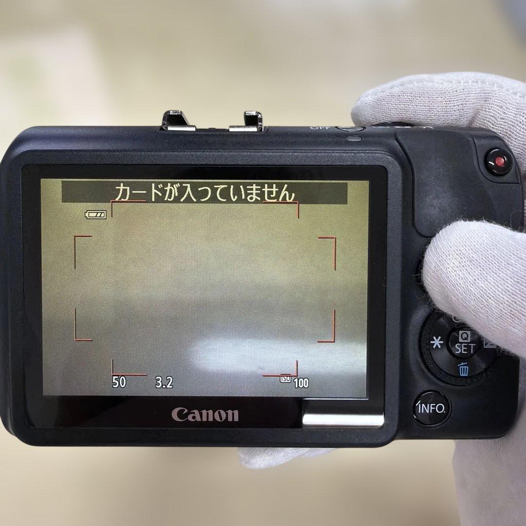 CANON EOS M ダブルレンズキット　美品