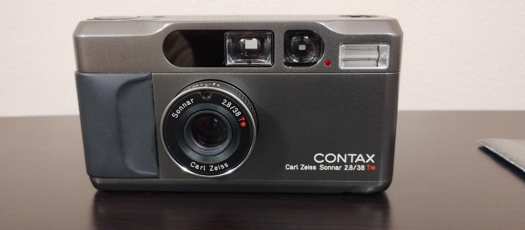 CONTAX T2 チタンブラック 美品 完動品 説明書 ケースあり 作例あり