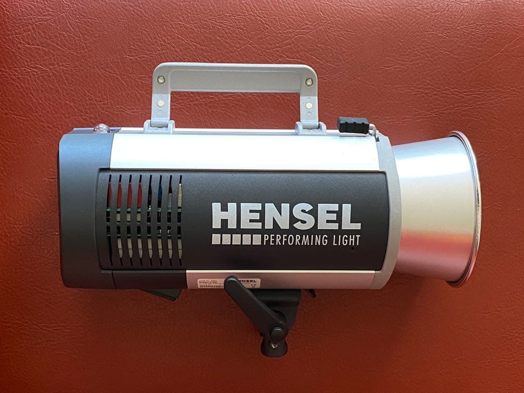ドイツ製HENSEL Ｅxpert D500ストロボ