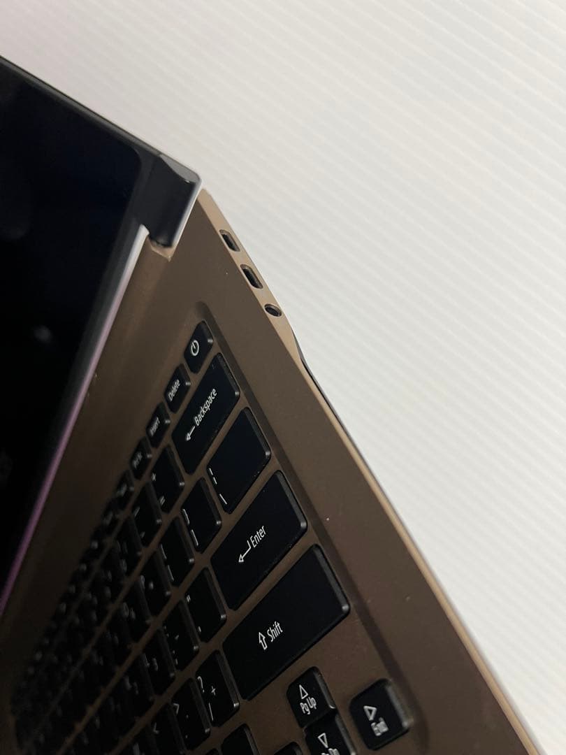 Acer Swift 7 ノートPC 13.3インチ ジャンク