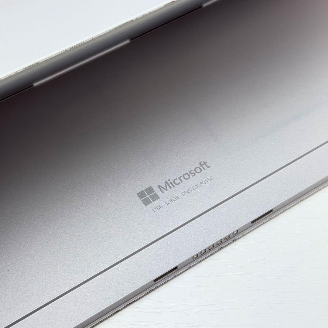Windowsノート本体 Microsoft Surface Pro5 i5 / 4GB / 128GB