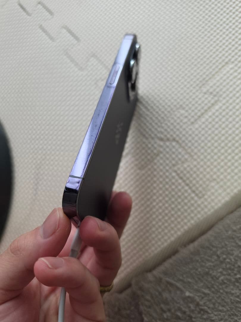 iPhone 14 Pro 128GBディープパープル最大容量100%
