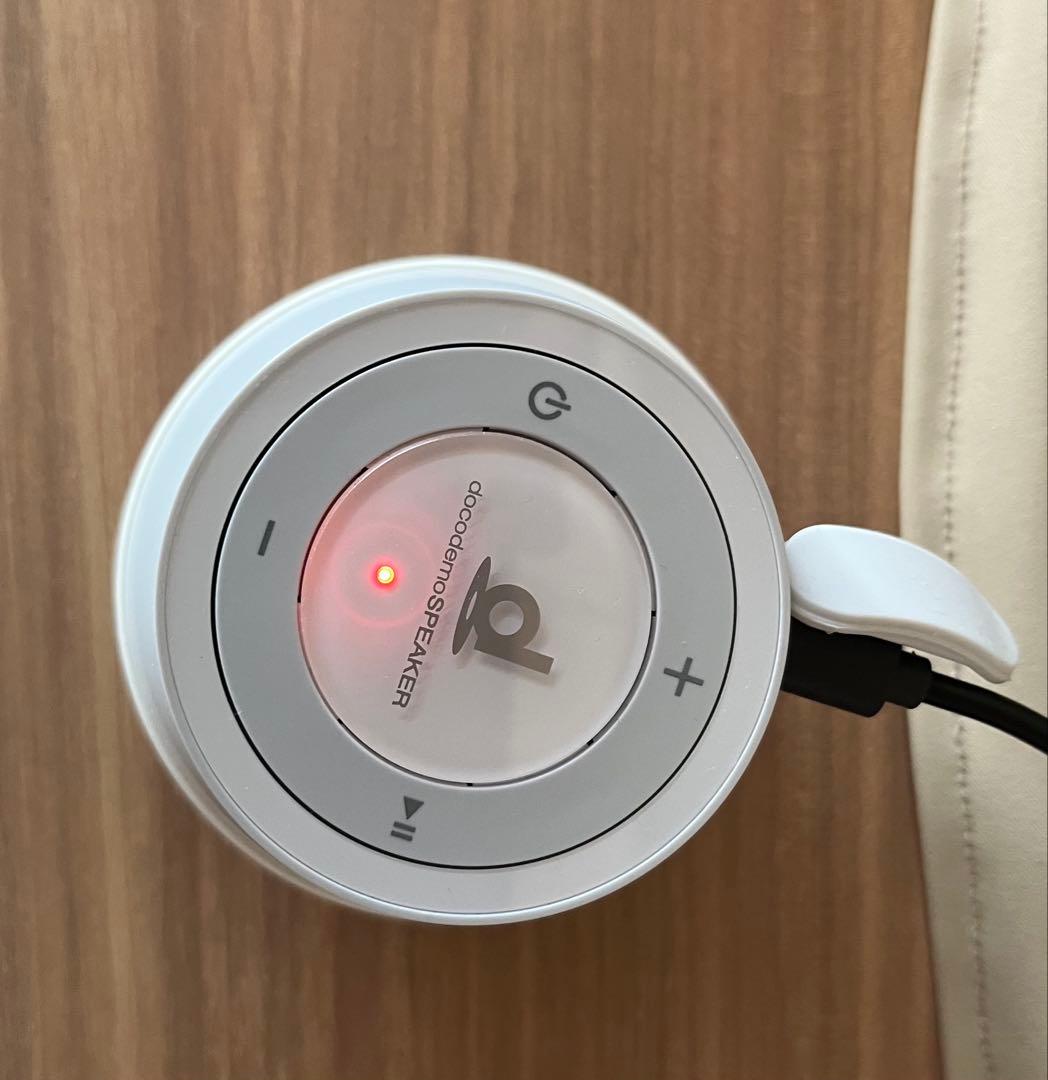 docomo bathCAPSULE ワイヤレススピーカーとバスカプセル