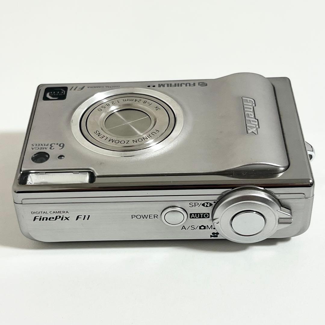 デジタルカメラ FUJIFILM finepix F10