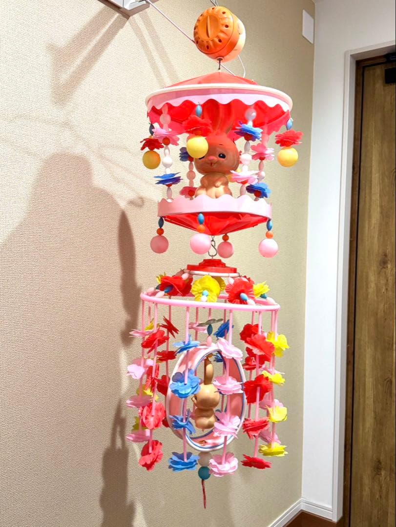 昭和レトロ　キャネロン　ワンタッチメリー　当時物　うさぎ　ポップ　オルゴール