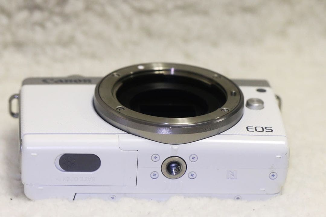 ⭐️美品⭐️ Canon EOS M100
