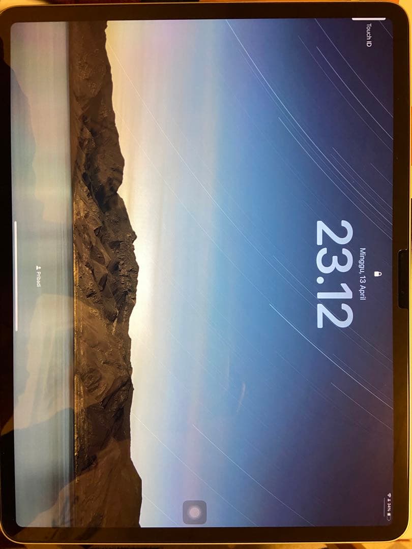13インチiPad Air (M2/Wi-Fi) 128GB - スターライト