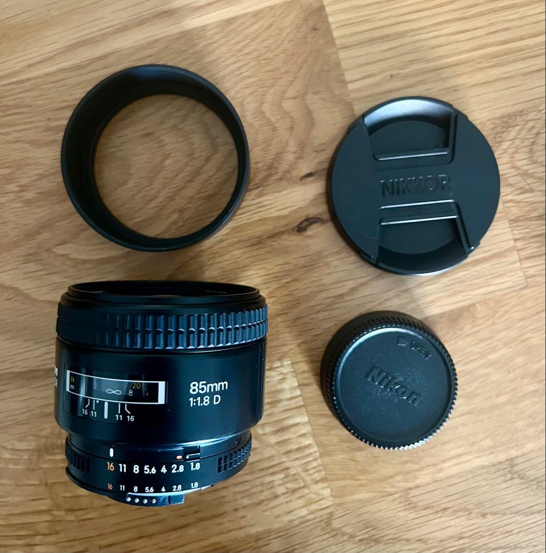 Nikon AF 85mm f1.8D レンズ　単焦点　美品